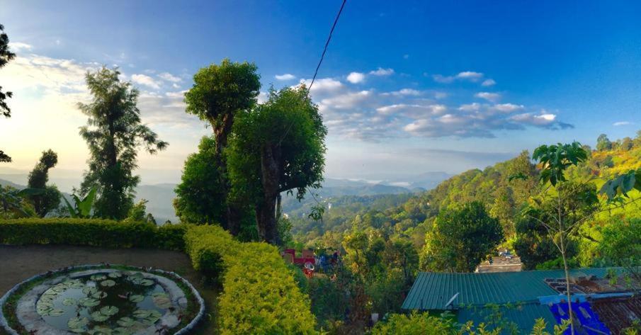 Blackcherry Munnar Bagian luar foto